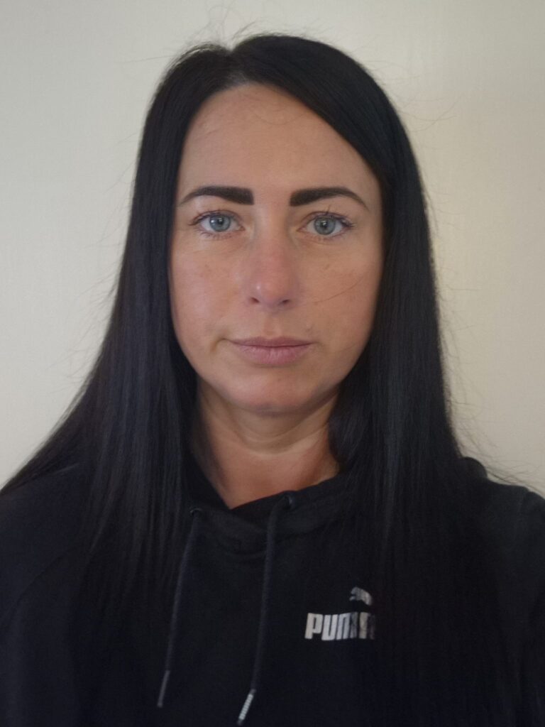 Overbrook commercial cleaning team – Nottingham-based professionals in action